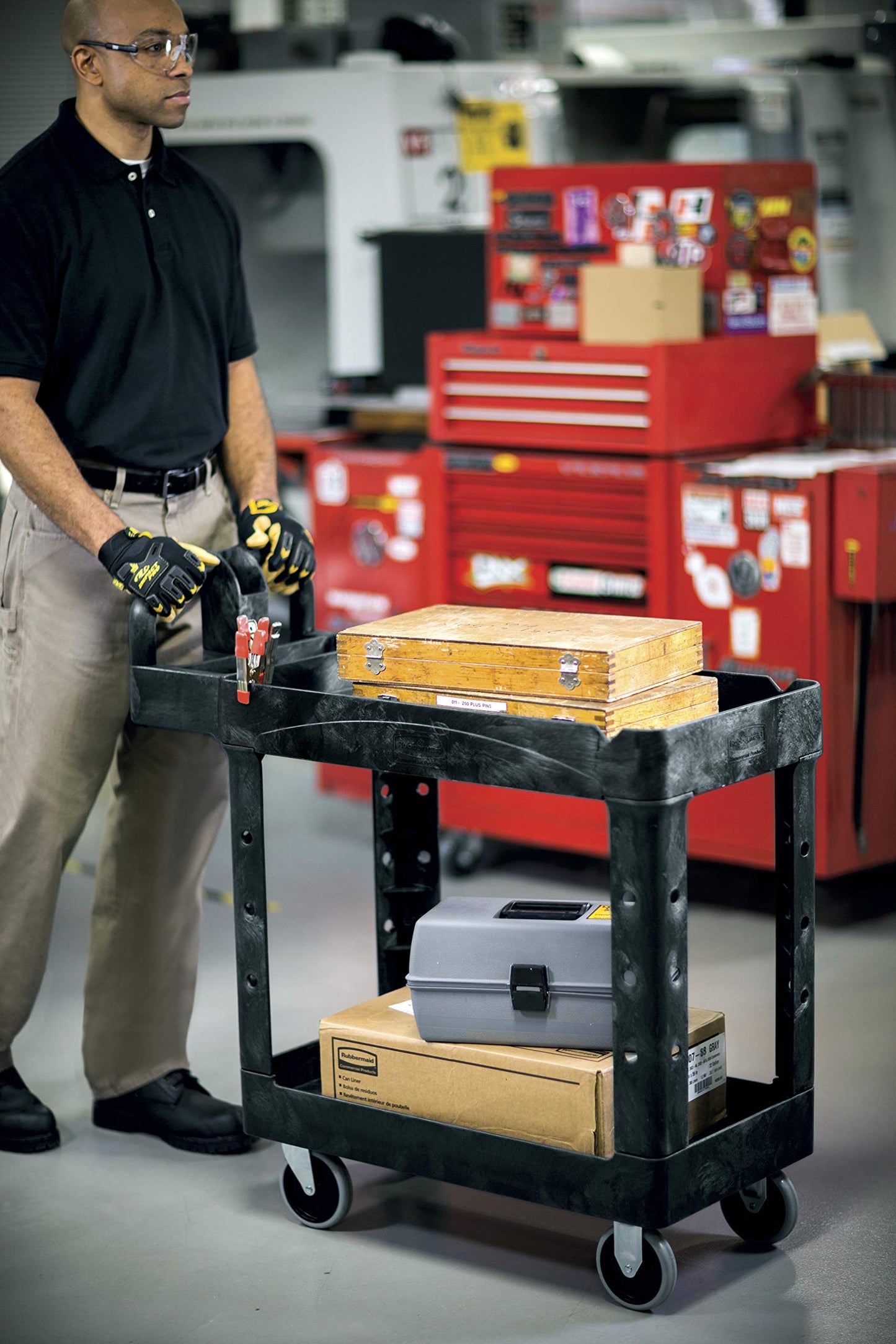 Rubbermaid Commercial Products 2-Shelf Utility/Service Cart, Small, Lipped Shelves, Ergonomic Handle, 500 lbs. Capacity, for Warehouse/Garage/Cleaning/Manufacturing